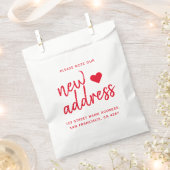 Red Typography Please Note Our New Address Bedankzakje (Geknipt)