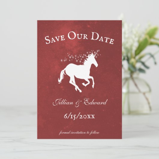 Red Unicorn bewaart de aankondiging van de datum (Staand voorkant)