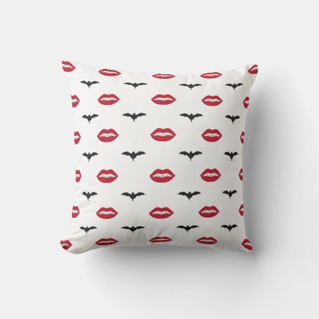Red Vampire lips and Bats Pattern Pillow Kussen (Voorkant)