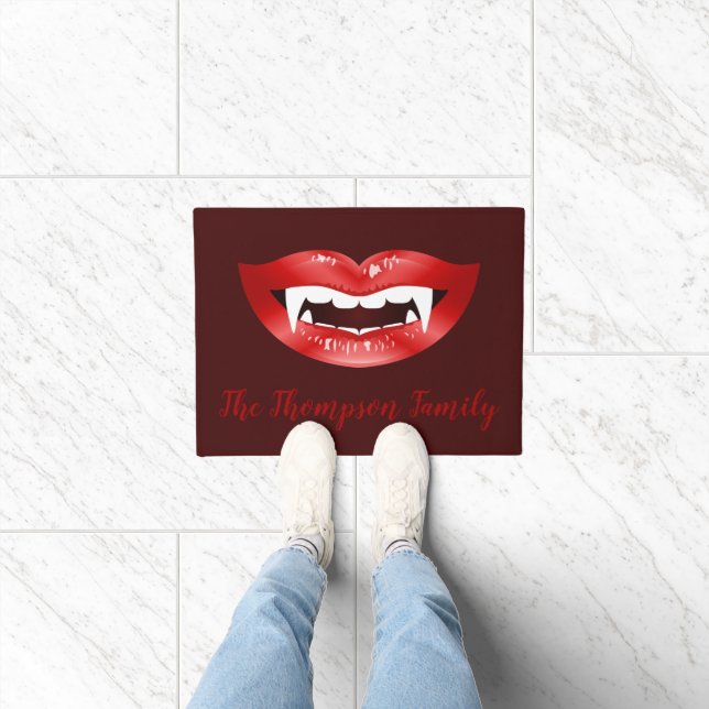 Red Vampire Mouth en Custom Family Name Text Deurmat (Binnen)