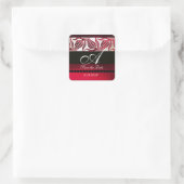 RED VELVET DAMASK TULIPS MONOGRAM Burgundy White Vierkante Sticker (Tas)