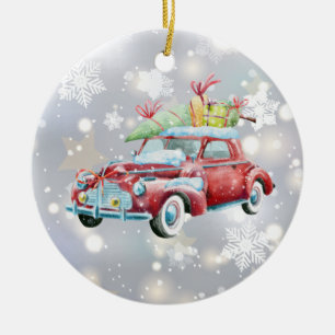 Red Vintage-auto met kerstboom en snoeimetsen Keramisch Ornament