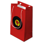 Red Vinyl Record. Klein Cadeauzakje (Achterkant Gekanteld)