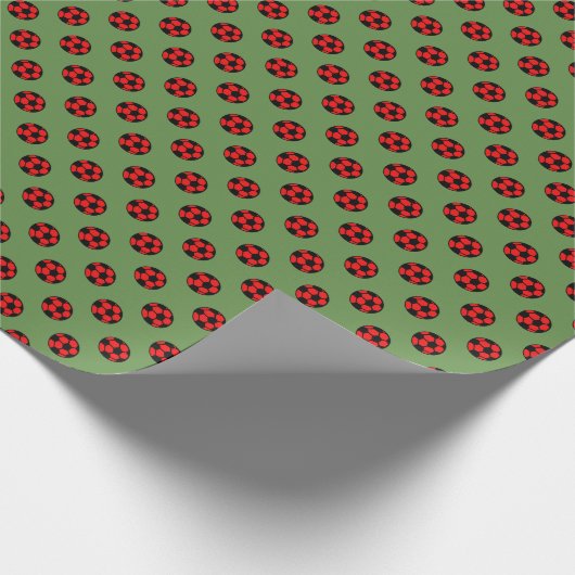 Red Voetbal Patroon Cadeaupapier (Hoek)