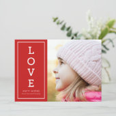 Red Warm Wishes Modern Love Holiday Foto Feestdagenkaart (Staand voorkant)