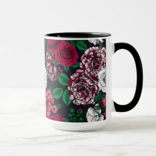 Red, white and bi-color roses with green leaves on mok