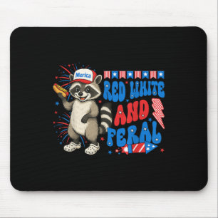 Red White and Feral Funny Raccoon Verenigde Staten Muismat