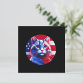 Red White & Blue Cat With American Flag Background Kaart (Staand voorkant)