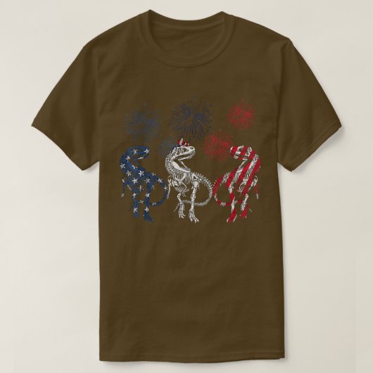 Red White Blue Skeleton Dinosaur Fireworks 4th of  T-shirt (Design voorkant)