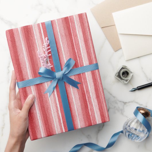 Red White Blush Pink Stripes Valentine's Day Cadeaupapier (Geschenken)