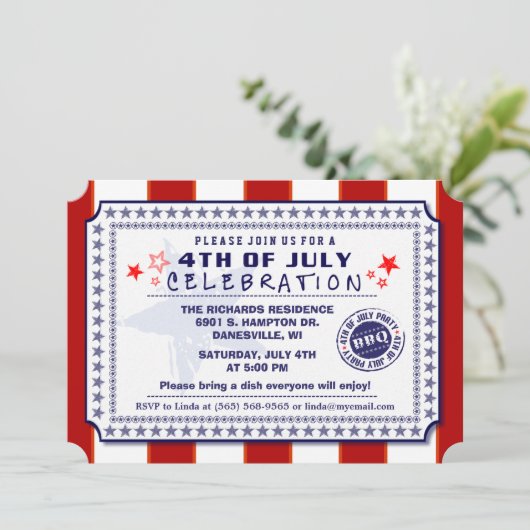Red White en Blue 4 juli BBQ Invite Kaart (Staand voorkant)