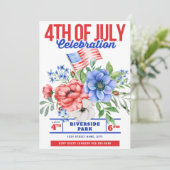 Red White en Blue Floral 4 juli Uitnodiging (Staand voorkant)