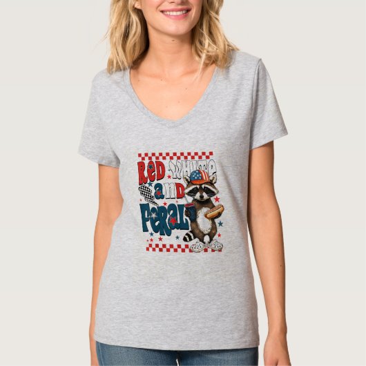 Red White en Feral Raccoon Patriotic 4 juli T-shirt (Voorkant)