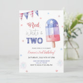 Red White en Two Birthday Invitation Kaart (Staand voorkant)