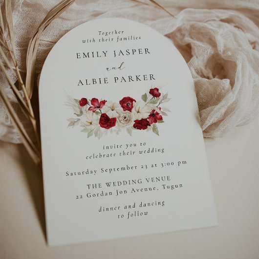 Red & White Floral Elegance Wedding Invitation Kaart