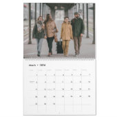 Red & White Minimalist Aesthetic Family Photo Kalender (Mar 2026)