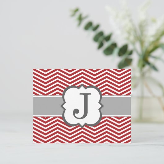 Red White Monogram Letter J Chevron Briefkaart (Staand voorkant)