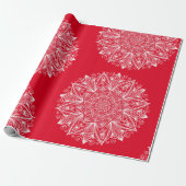 Red White Snowflake Mandala Art Pattern Cadeaupapier (Uitgerold)