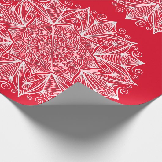 Red White Snowflake Mandala Art Pattern Cadeaupapier (Hoek)