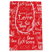 Red & White Typography "Love" Pattern Valentine's  Medium Cadeauzakje (Voorkant)