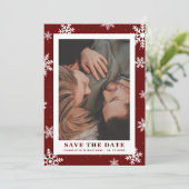 Red Winter Holiday Save the Date Photo Cards (Staand voorkant)
