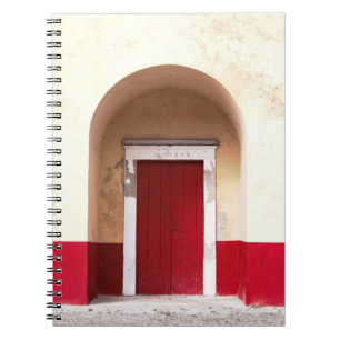 RED WOODEN DEUR NOTITIEBOEK