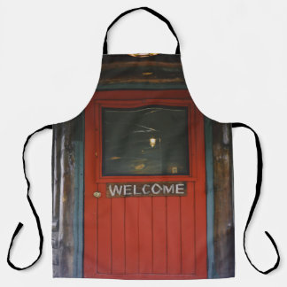RED WOODEN GESLOTEN DEUR SCHORT