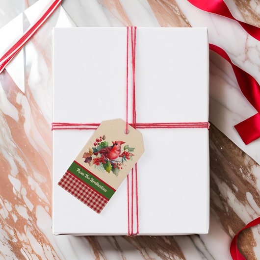 Red Woodsy Kardinaal met Holly op Country Gingham Cadeaulabel