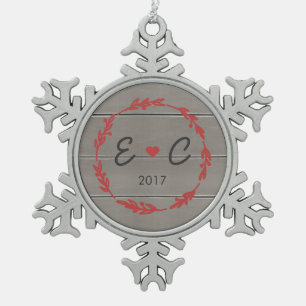 Red Wreath Couple's Initialen Ornament