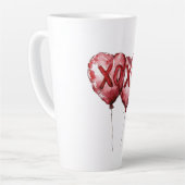 Red XOXO Heart Balloons Latte Mok (Linkerhoek)