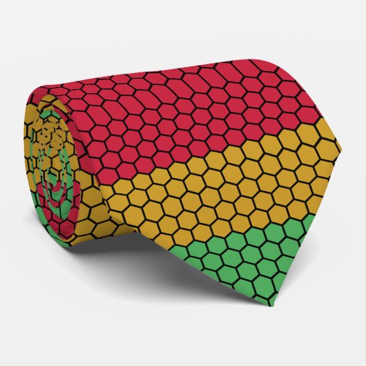 Red yellow and green Juneteenth flag pattern Stropdas (Opgerold)