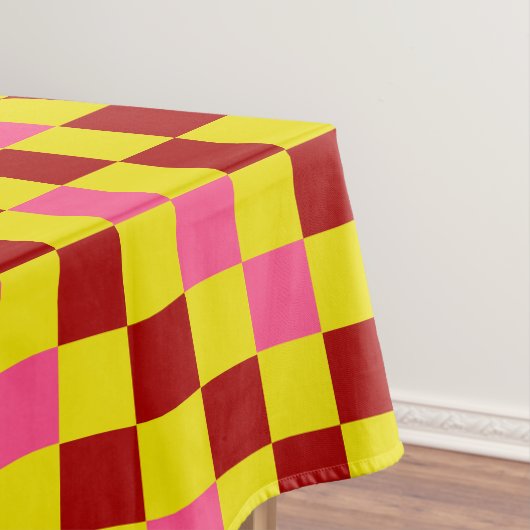Red Yellow Pink Checkered Pattern Design  Tafelkleed (Voorbeeld)