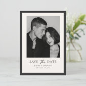 Redactioneel Minimalistisch Zwart Witte Typografie Save The Date (Staand voorkant)