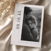 Redactioneel Verticaal Datum Zwart Wit Save the Da Date