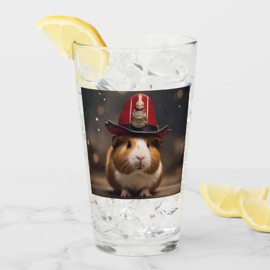 Reddingsklaar: Cavia in brandweerhelm Glas (Voorkant ijs)