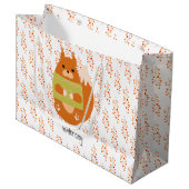 Reddish Brown Squirrel In a Green Sweater Groot Cadeauzakje (Voorkant Gekanteld)