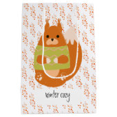 Reddish Brown Squirrel In a Green Sweater Medium Cadeauzakje (Achterkant)