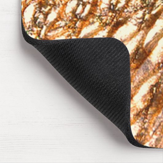 "Redfish" - rode drum door PatternWear© Muismat (Hoek)