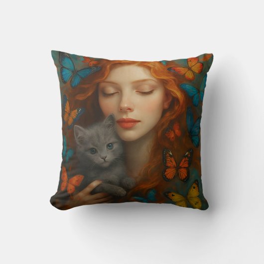 Redhead and kitten Throw Pillow Kussen (Voorkant)