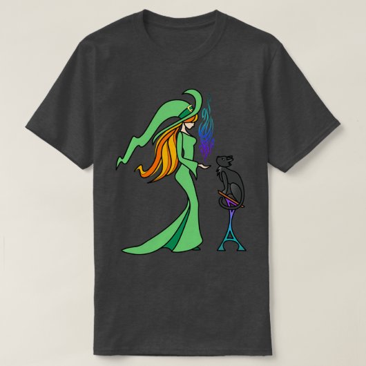 Redhead Green Witch Making Magic T-shirt (Design voorkant)