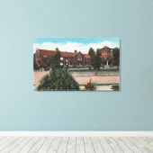 Redlands, CA - Uitzicht van Smiley Library Canvas Afdruk (Insitu (Houten vloer))
