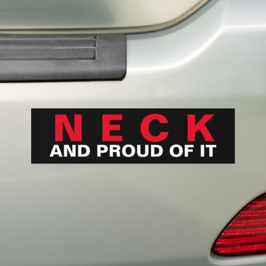 Redneck en er trots op bumpersticker (Op auto)