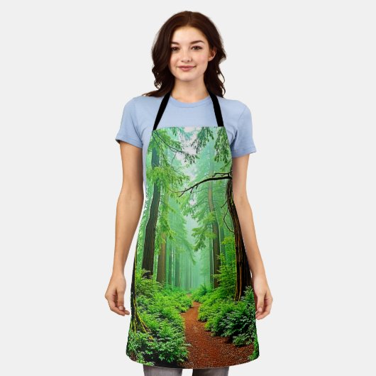 Redwood Forest Misty Tranquility Ontwerp Schort (Gedragen)