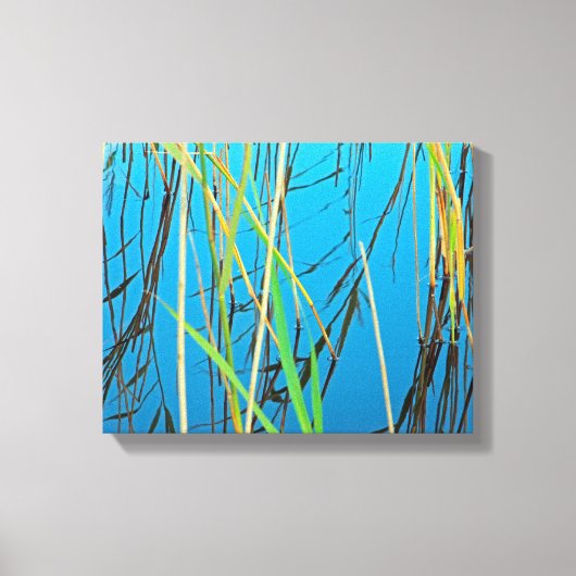 Reeds in een meer canvas afdruk (Voorkant)