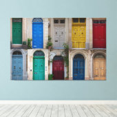 Reeks kleurrijke voordeuren op Malta Canvas Afdruk (Insitu (Houten vloer))