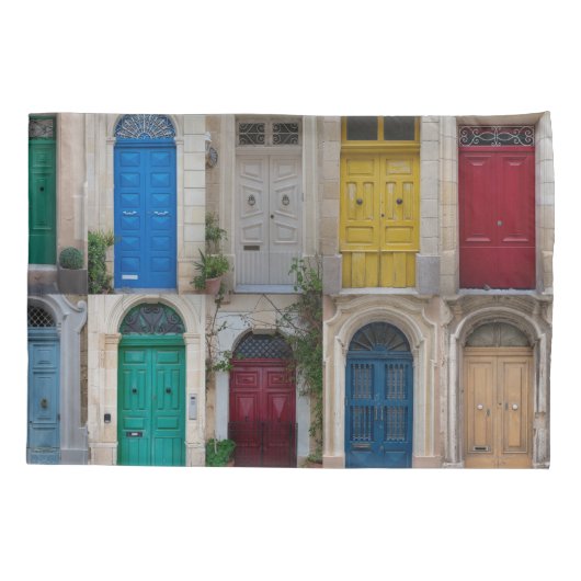 Reeks kleurrijke voordeuren op Malta Kussensloop (Achterkant)