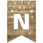 reeks partijlichten op bijtend hout vlaggetjes (Derde vlag)