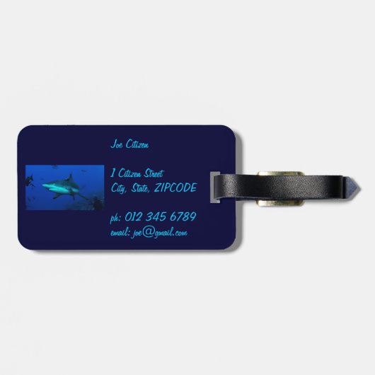 Ref. Shark Bagagelabel (Achterkant horizontaal)