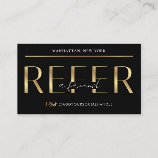 Refer A Friend Modern Black & Gold Logo Salon Spa Aanbevelingskaartje (Voorkant)