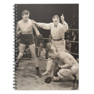 Referentie tellen over boxer in ringboxing, vintag notitieboek